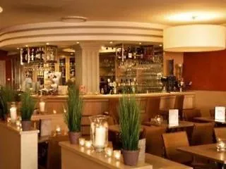 Hotel Bliss 3*