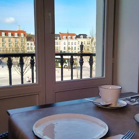 Hotel Bliss